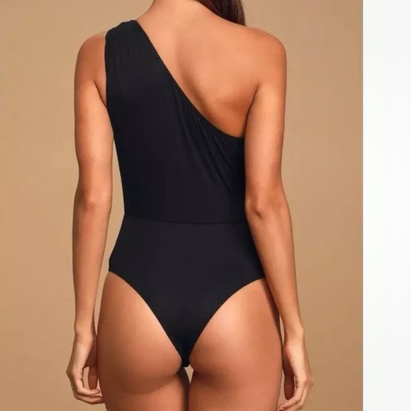 Lulus Bodysuit - Picture 4 of 7